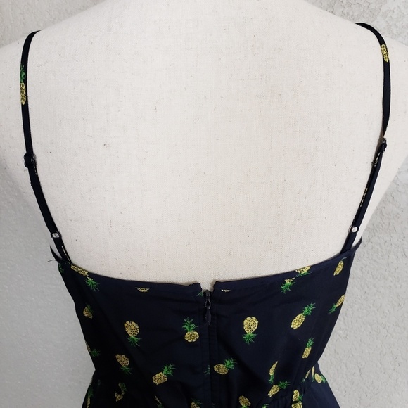 J. Crew. Dress. - Picture 5 of 7